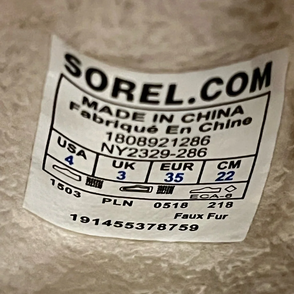 Sorel Girls Tan WaterProof Winter Boots with Fur Trim Size 4  NWOT